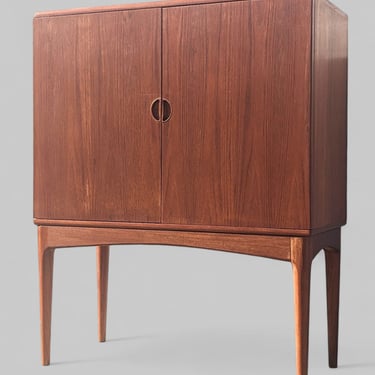 Mid Century Danish Modern Teak Bar Cabinet | Vintage Vault - Tulsa, OK ...