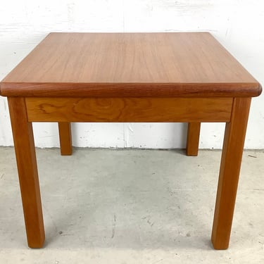 Vintage Modern Teak End Table or Lamp Table 