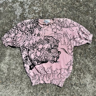80’s Pink cotton sweater with leopards print~ light pink with black~ Retro short sleeved knit tops 1980’s 90’s trends~ size Medium 
