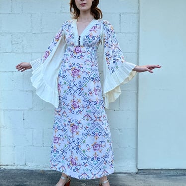 Snow Angel 70's Maxi Dress