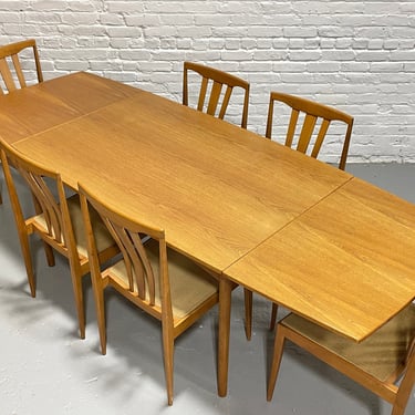 OAK Mid Century Modern Danish Drop-Leaf Expandable DINING TABLE, c. 1960s 