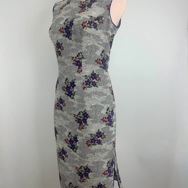 Vintage Cheongsam Dress - Floral with Waves - Gray Satin Lined - Hand Sewn Details -  Side Zipper & Snap Closure - Size Medium 