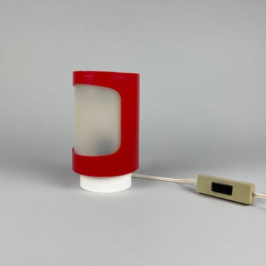 Small Adjustable Space Age Plastic Table Lamp, 1970's / Little Table or Bedside Lamp / Vintage Bedside Lamp / Red & White 