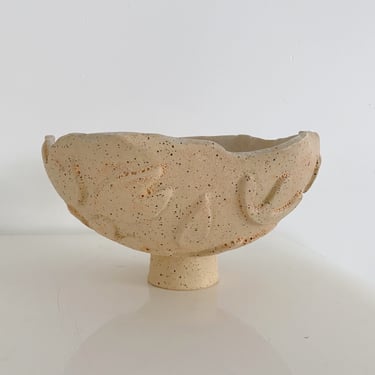 MELISSA ZAPPITELLI HANDMADE CERAMIC PINK SAND FRUIT BOWL