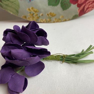 Vintage millinery flowers~ Floral adornment sewing hats hair decor antique silk flowers assorted 30’s 40’s 50’ 60’s purple bouquet 