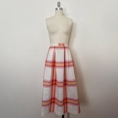 Vintage 1990s Kid's Scotland Red Tartan Wool Pleated Skirt Vintage 1990s Kid's Scotland Red Tartan Wool Pleated Skirt