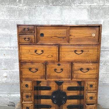 Old Tansu Chest (Seattle)