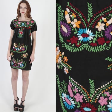 Traditional Black Mexican Dress / Puff Sleeve Bright Hand Embroidered Dress / Floral South America Vacation Mini Dress 
