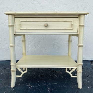 Thomasville Allegro Nightstand FREE SHIPPING - Vintage Faux Bamboo Fretwork Hollywood Regency End Table 