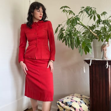 1940s Red Jacket and Pencil Skirt Suit Set size Small 