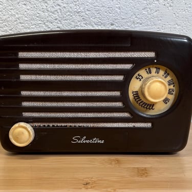 1949 Silvertone AM Radio, Model 1, Elec Restored, Metal Case w/Original Finish 