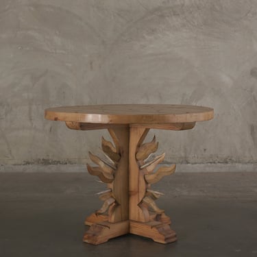 ROUND NURIO TABLE BY MIKE DIAZ