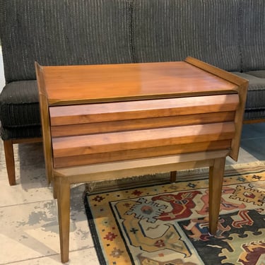 Vintage Lane Furniture “First Edition” Walnut Nightstand