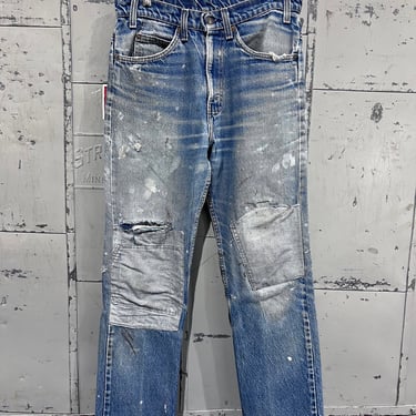 31x27 Vintage 70s Levis 509 Regular Fit blue Tab Talon Zipper Made in USA Basic Essential Blue Denim Jeans 31 Waist Mens unisex painted boro 