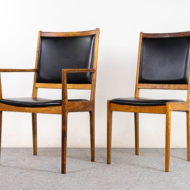 8 Rosewood Danish Dining Chairs - (D847) 