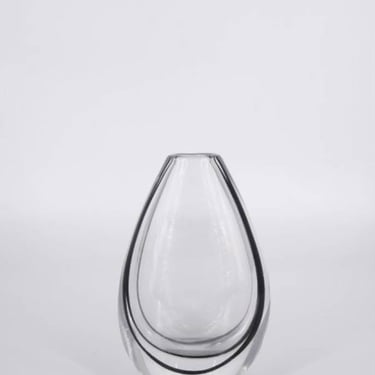 Vintage Mid Century Scandinavian Modern Glass Contour Vase by Vicke Lindstrand for Kosta, 1950s 