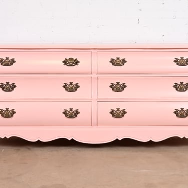 Henredon French Provincial Louis XV Pink Lacquered Bombay Form Double Dresser, Newly Refinished