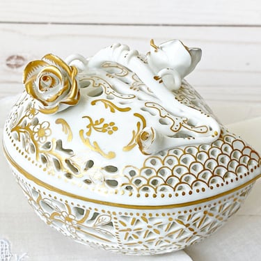 Herend porcelain trinket box Heart shaped jewelry box Vintage gift for her Hungarian white & gold openwork porcelain potpourri bowl 