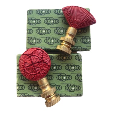 Vintage Asian Cinnabar Lamp Finials || Red Lacquer & Brass || Chinoiserie Interior Decor 