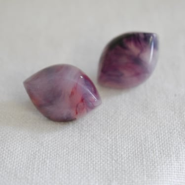 1970s/80s Swirled Purple Lucite Stud Earrings 