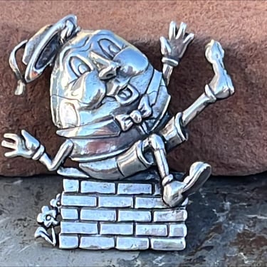 Vintage Sterling Silver Humpty Dumpty Brooch / Pin Moments Before the Tragic Wall Accident 