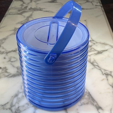 Vintage Sally Designs Clear Blue Acrylic Ribbed Ice Bucket | Mid-Century Modern Lucite Barware | White Liner & Inset Lid Handle 