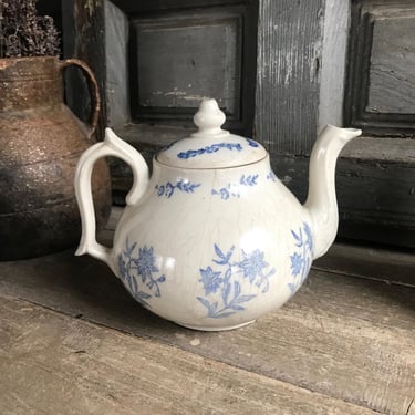 Beautiful vintage French St Uze milk jug | Grain Sac French