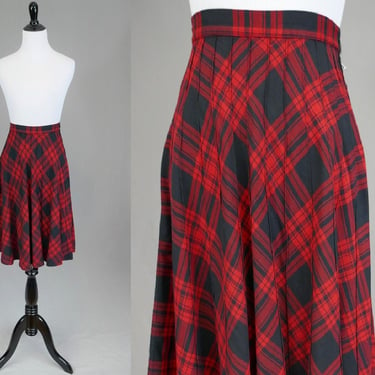 50s Full Plaid Skirt - 26" waist - Red and Black - Pintuck Detail - Vintage 1950s 