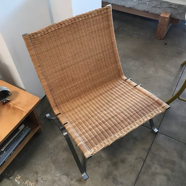 PK22 Wicker Lounge Chair