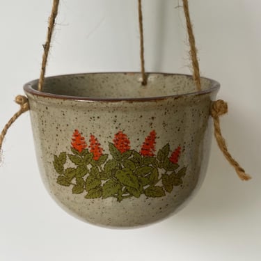 Mid Century Takahashi Hanging Planter, Speckled Stoneware Planter, Orange Flowers, Houseplant Container, Orange Flowers 