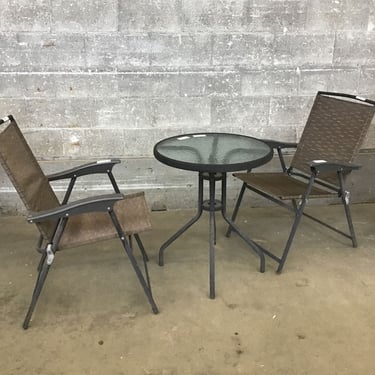 Patio Table and Two Chairs (Seattle)