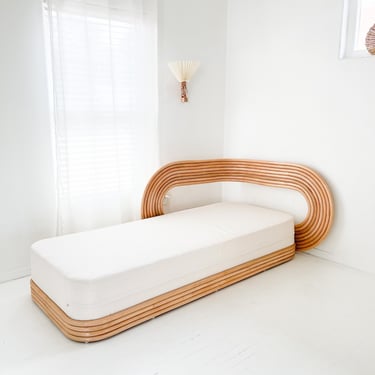 Barcelona Daybed- Sample Piece 
