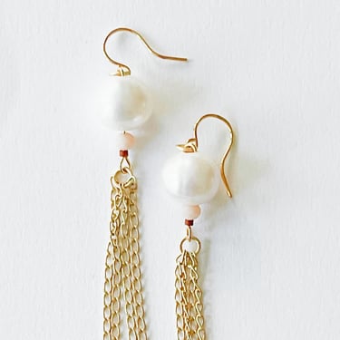 LONG BIG PEARL EARRINGS