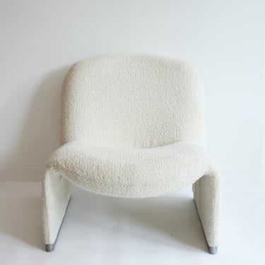 "Alky" slipper lounge chair designed by Giancarlo Piretti