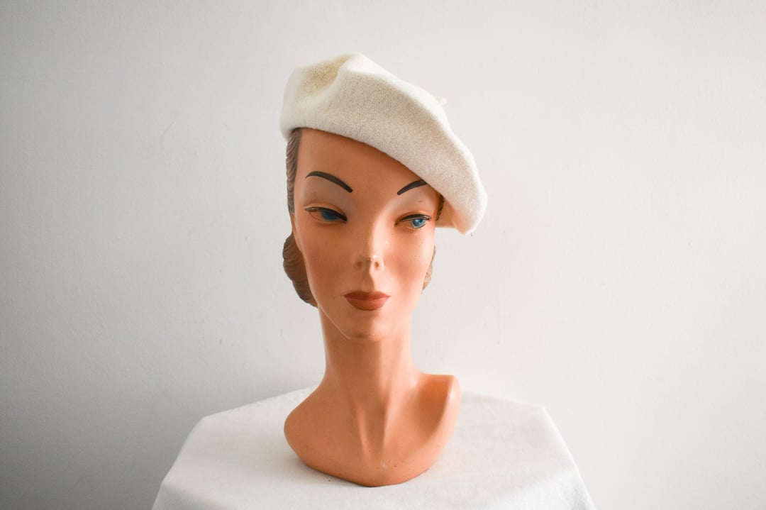 Vintage 1950s Cream Wool Jaeger Beret