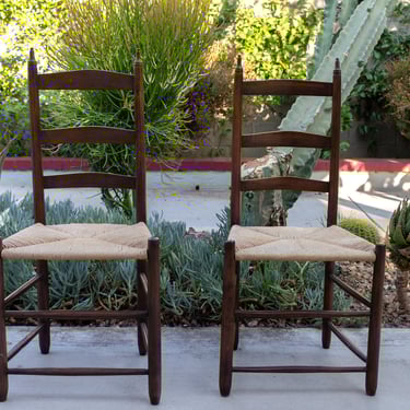 Rustic Shaker Ladder Back Chairs, French Shaker Style, Farmhouse Dining Chairs wit Rush Seating, Vintage Chairs 