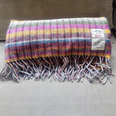 Vintage 5' x 3' Avoca 100% Pure Wool Throw Blanket.  Woven at the Avoca mill in Ireland (Est. 1723) 