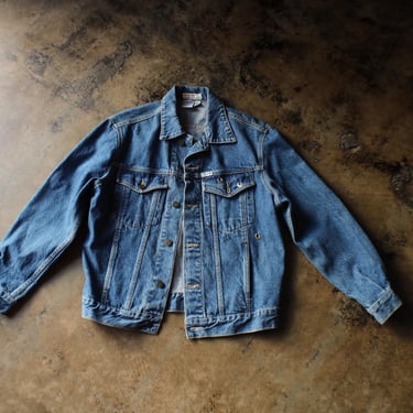 Vintage Denim Jacket / Medium Wash Jean Jacket / Women's Medium Jacket 