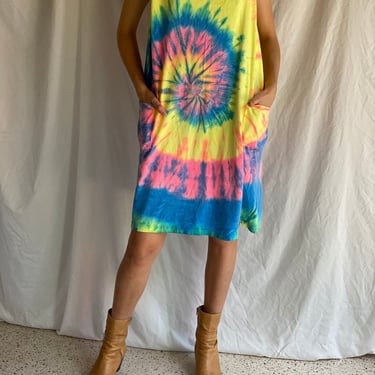 Nineties Oversized Mini Dress / Tie Dye 1990's Club Kid / Bonnaroo Coachella Wear / Loose Tshirt Tee Dress 