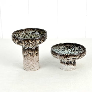 2 studio ceramic vases bottom mark handmade ceramic 50s 60s pottery signed flower vase design pottery mid century vintage art ceramics 