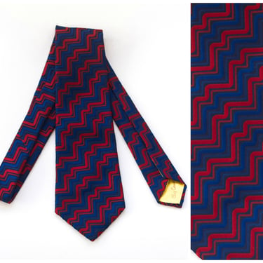 Oleg Cassini blue and red zigzag tie 