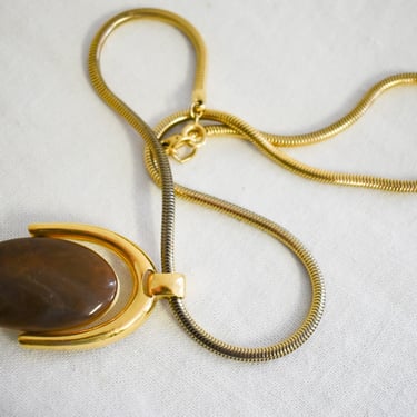 1970s/80s Trifari Reversible Oval Pendant and Chain Necklace 