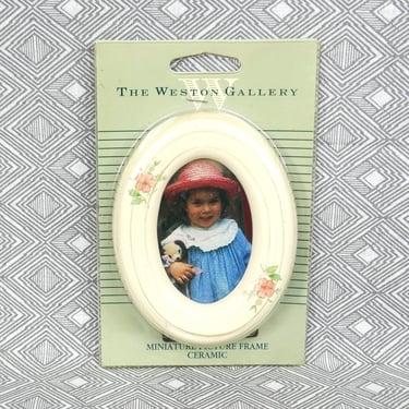 Vintage NIP Small Picture Frame - Oval Off-White Ceramic w/ Pink Green Floral Print - Holds 2" x 3" Wallet Size Photo - Tabletop - 2x3 Frame 