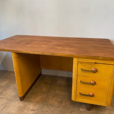 1930s Stow Davis Walnut and Brass Single Pedestal Desk, Rare 