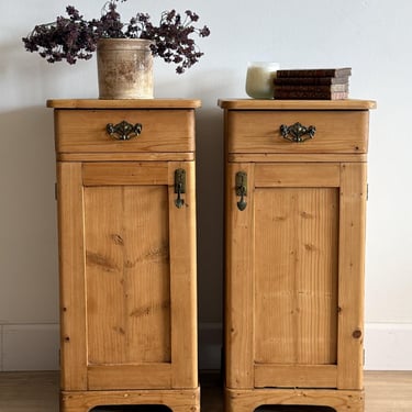 Set of Two Antique English Pine Nightstands 