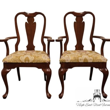 Set of 2 CRESENT FURNITURE Solid Cherry Traditional Queen Anne Style Dining Arm Chairs 