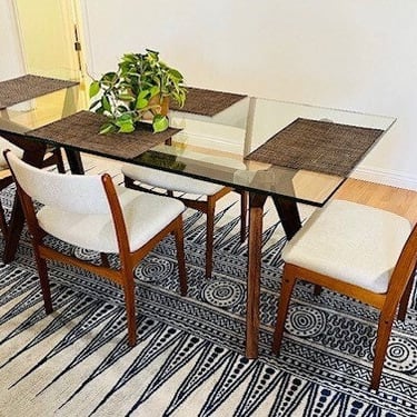 MID CENTURY MODERN Set of 4 Upholstered Dining Chairs #LosAngeles 