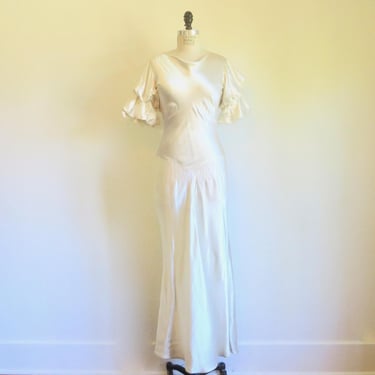 1930's White Rayon Satin Long Wedding Bridal Dress Bias Cut Art Deco Style Gathered Balloon Sleeves Yoked Waist 29" Waist Size Small Medium 