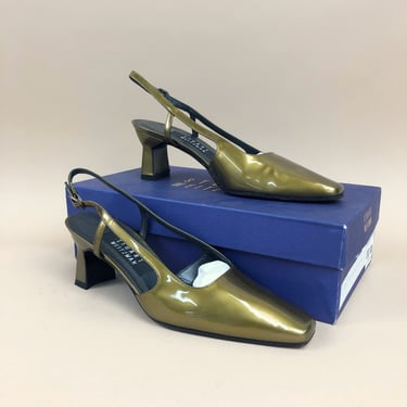 1990s Stuart Weitzman Olive Vinyl Pumps, Comes with Original Box, 90s Does 60s, Mod Chic, Size 7B by Mo
