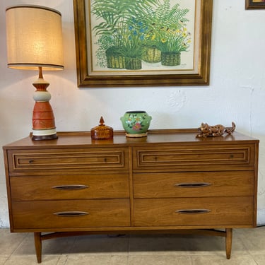 Mid Century Broyhill Sculptra Walnut Lowboy Dresser